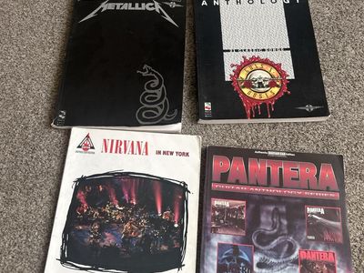 Metallica, Guns N' Roses, Nirvana, Pantera Guitar Anthology Sheet Music Song Books
