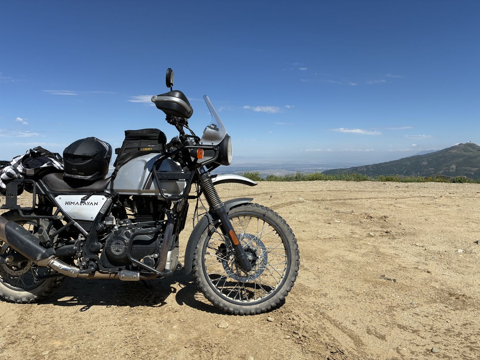 Royal Enfield Himalayan 411