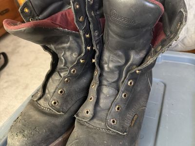 Chippewa Black Leather Insulated Work Boots Vibram Sole Men's Size 10
