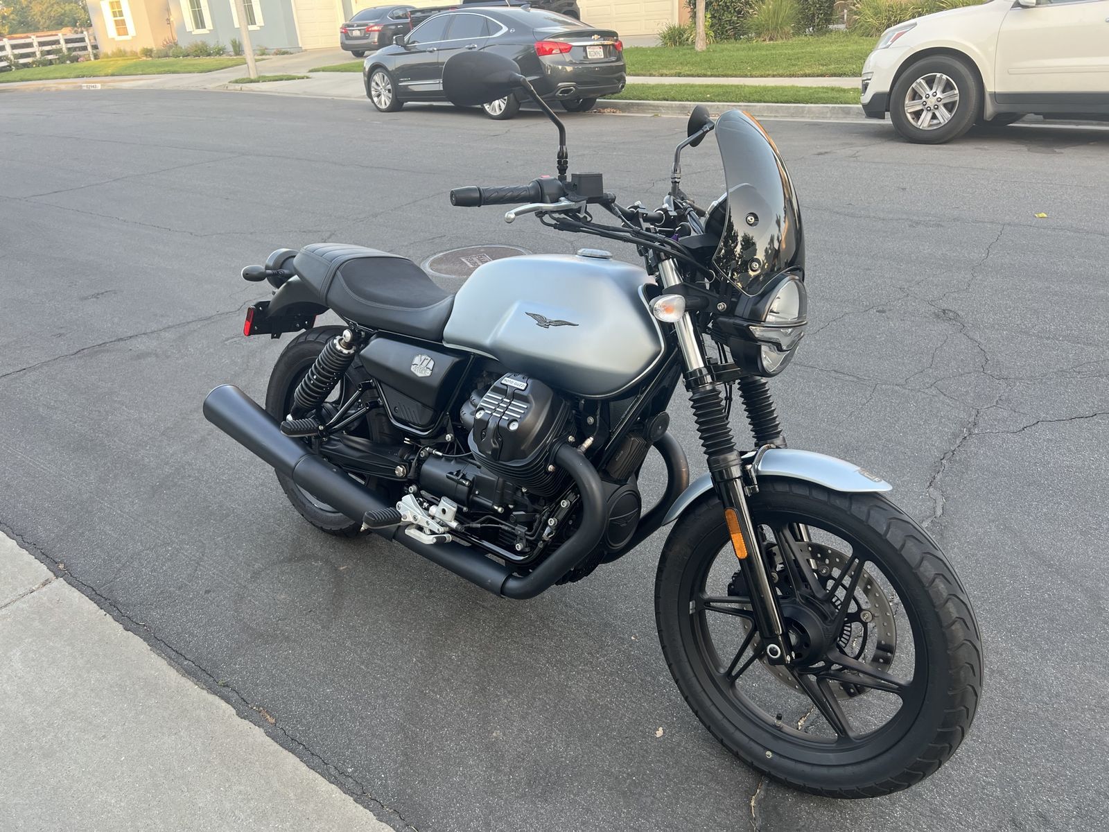 2021 Moto Guzzi V7 Stone Centenario