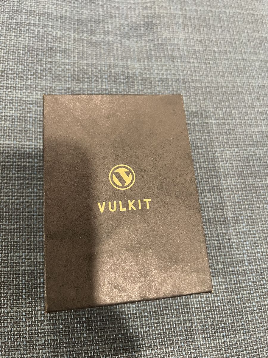 Vulkit Tri-fold wallet