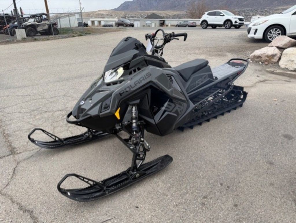 2025 Polaris® 9R PRO RMK 155 Shadow Gray / Gloss Black