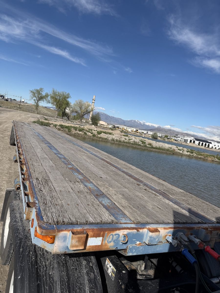 1992 Utility Flatbed