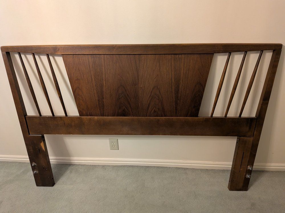 Wood Spindle Queen Headboard - L60 X H39 X W1.5