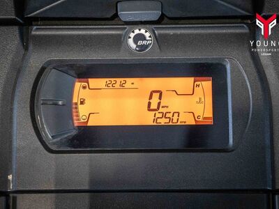 2024 Ski-Doo Summit® X® 850 E-TEC 154 SS H_Al Powder 3.0_10.25 Arctic