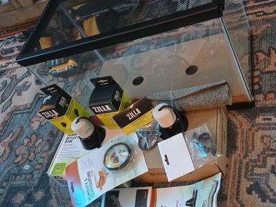 ZILLA Desert Reptile Terrarium Starter Kit with Light & Heat, 10-gallon