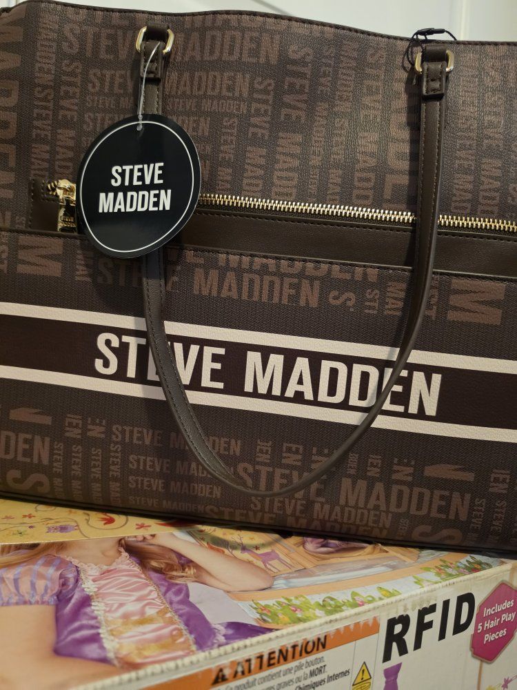 Steve Madden Blivia Printed Logo Tote Bag with Pouch - Brown