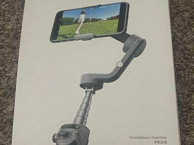 DJI Osmo Mobile 6 Smartphone Stabilizer Gimbal OM 6 for iPhone and Android (Like New)