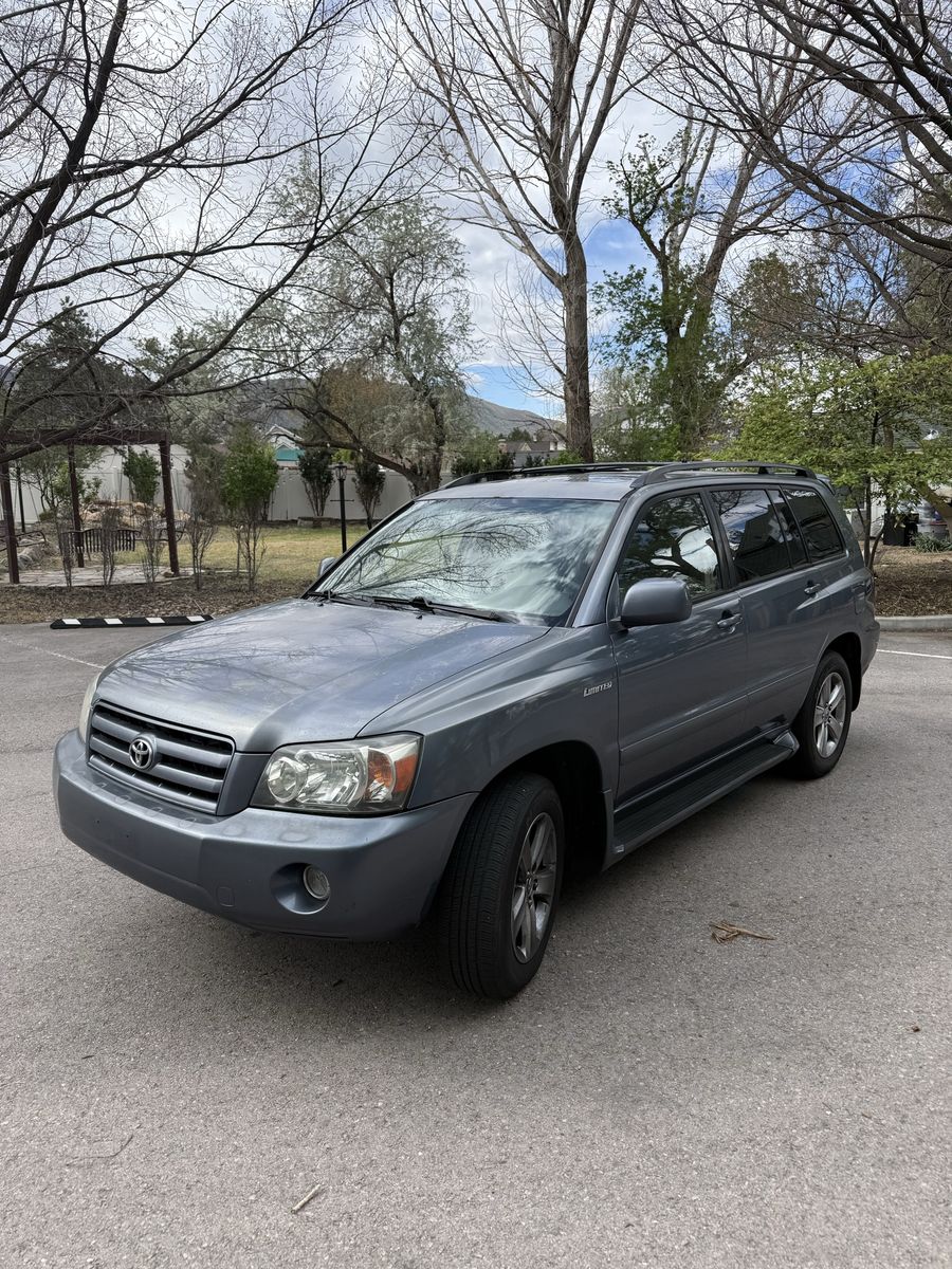 2006 TOYOTA HIGHLANDER Limited
