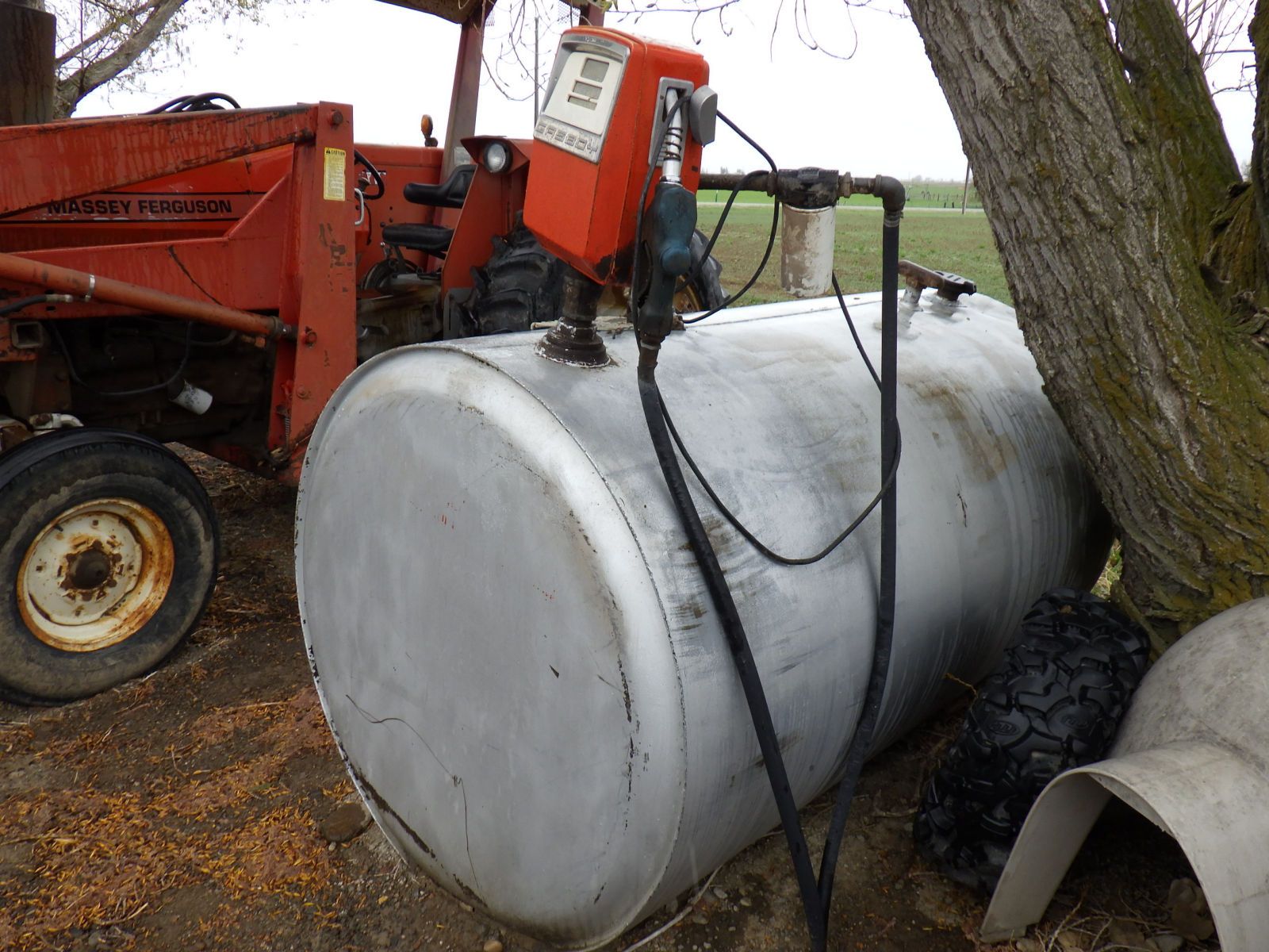 400 Gal. Fuel Tank with GASBOY Fuel Pump