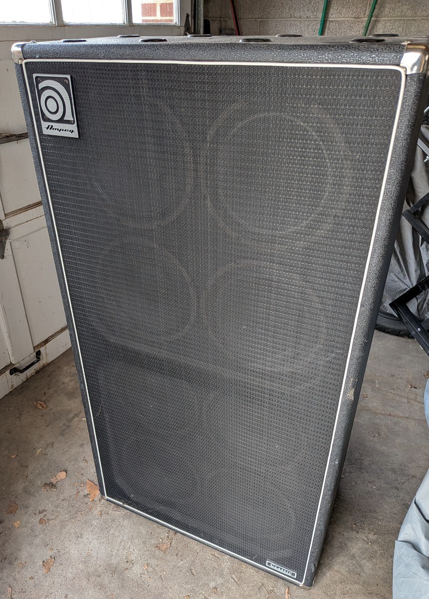 Ampeg Bass Speaker Cabinet