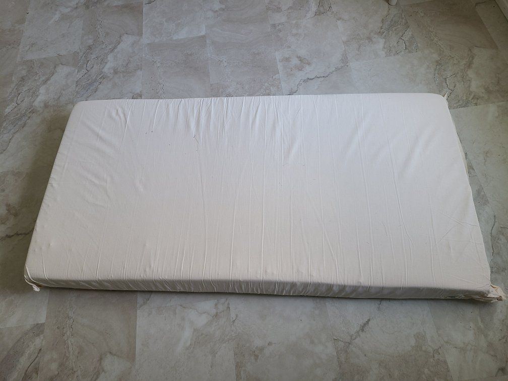 Foam pad twin