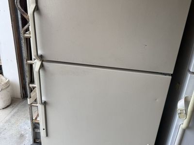 GE Refrigerator