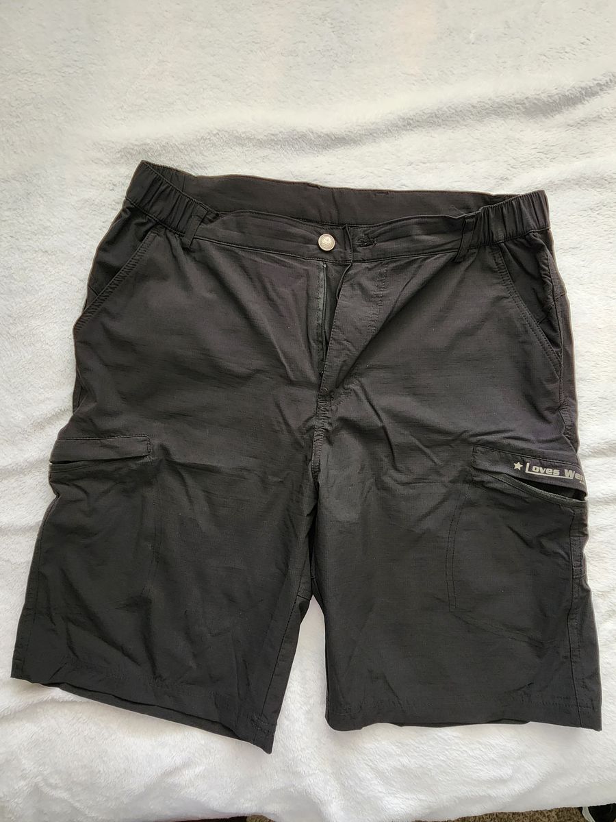 BLACK SHORTS