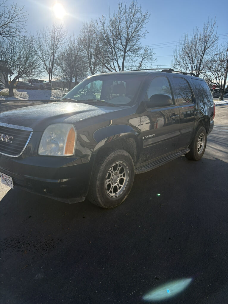 2007 GMC YUKON SLE