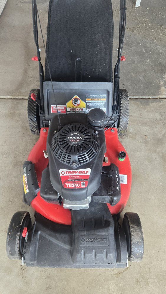 Troy-Bilt TB240