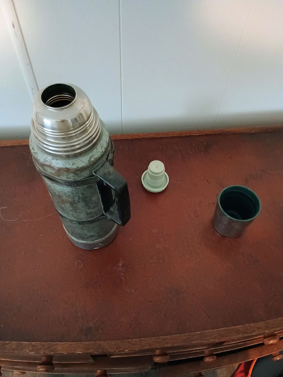 Stanley Thermos (Old)