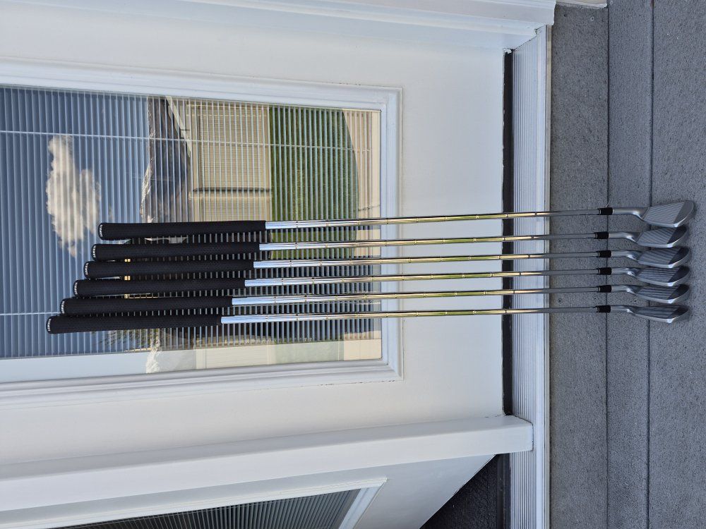 Srixon Zxir irons 5-PW