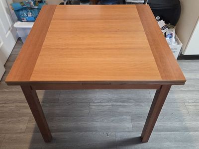 Table - drop leaf, extension table from Scandinavian Designs