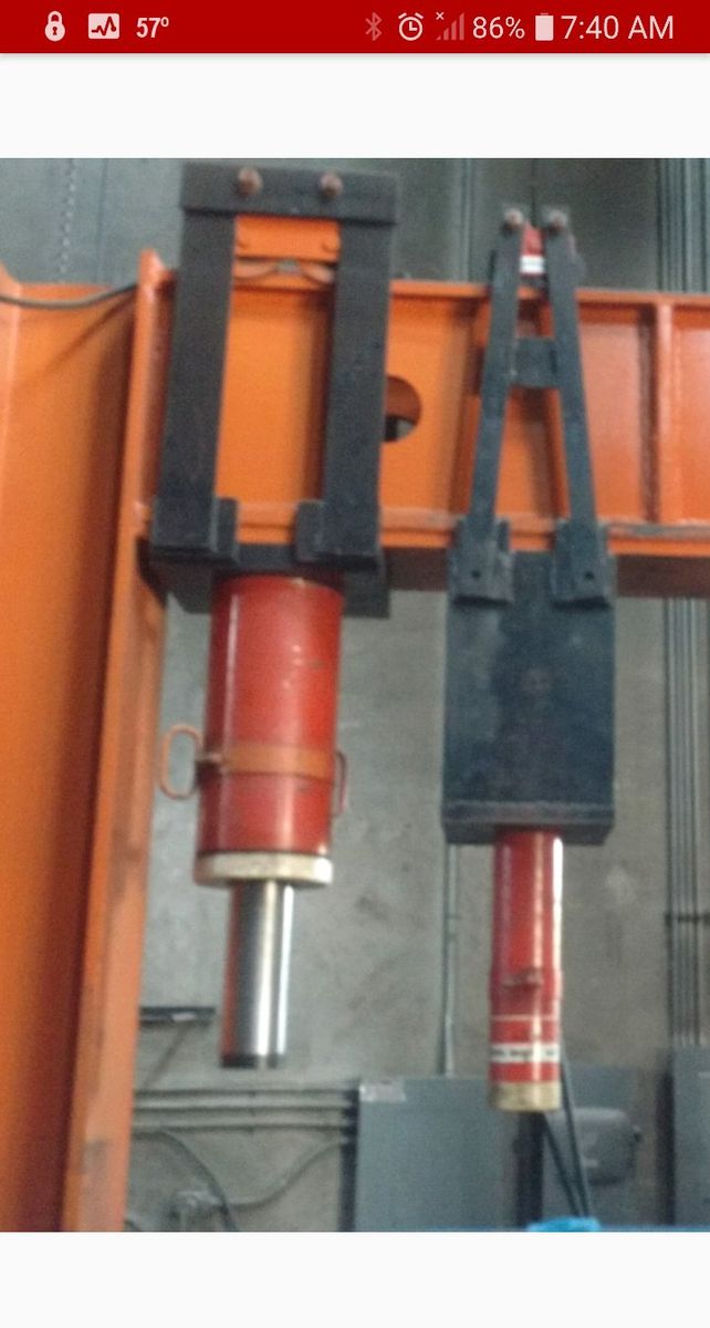 200 ton cylinder, lightly used.