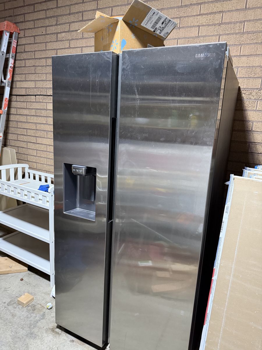Samsung Side-by-Side refrigerator - Doesn't work currently