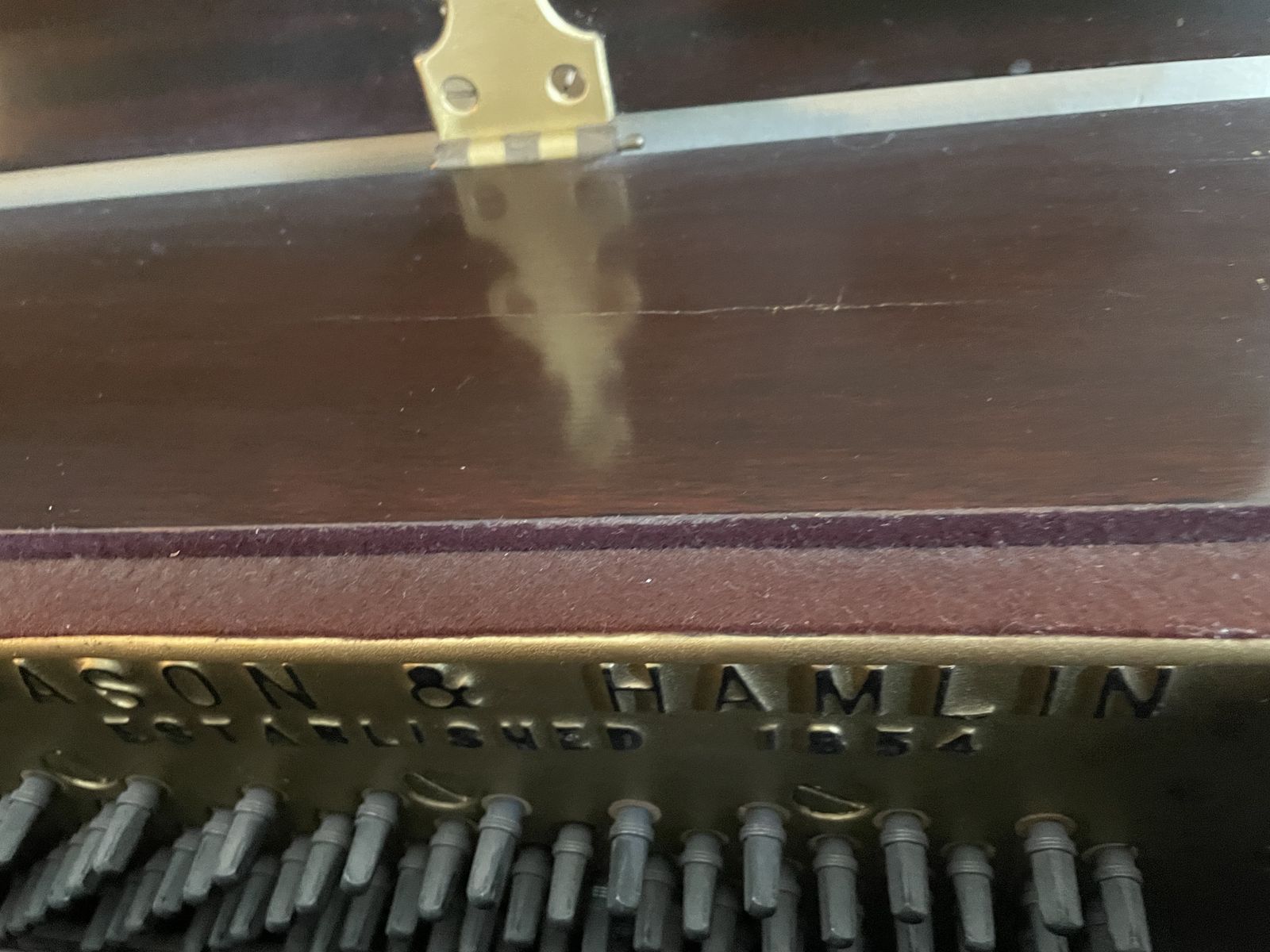 Main image 6