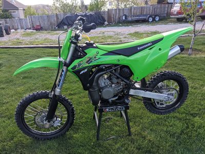 2020 KX 85