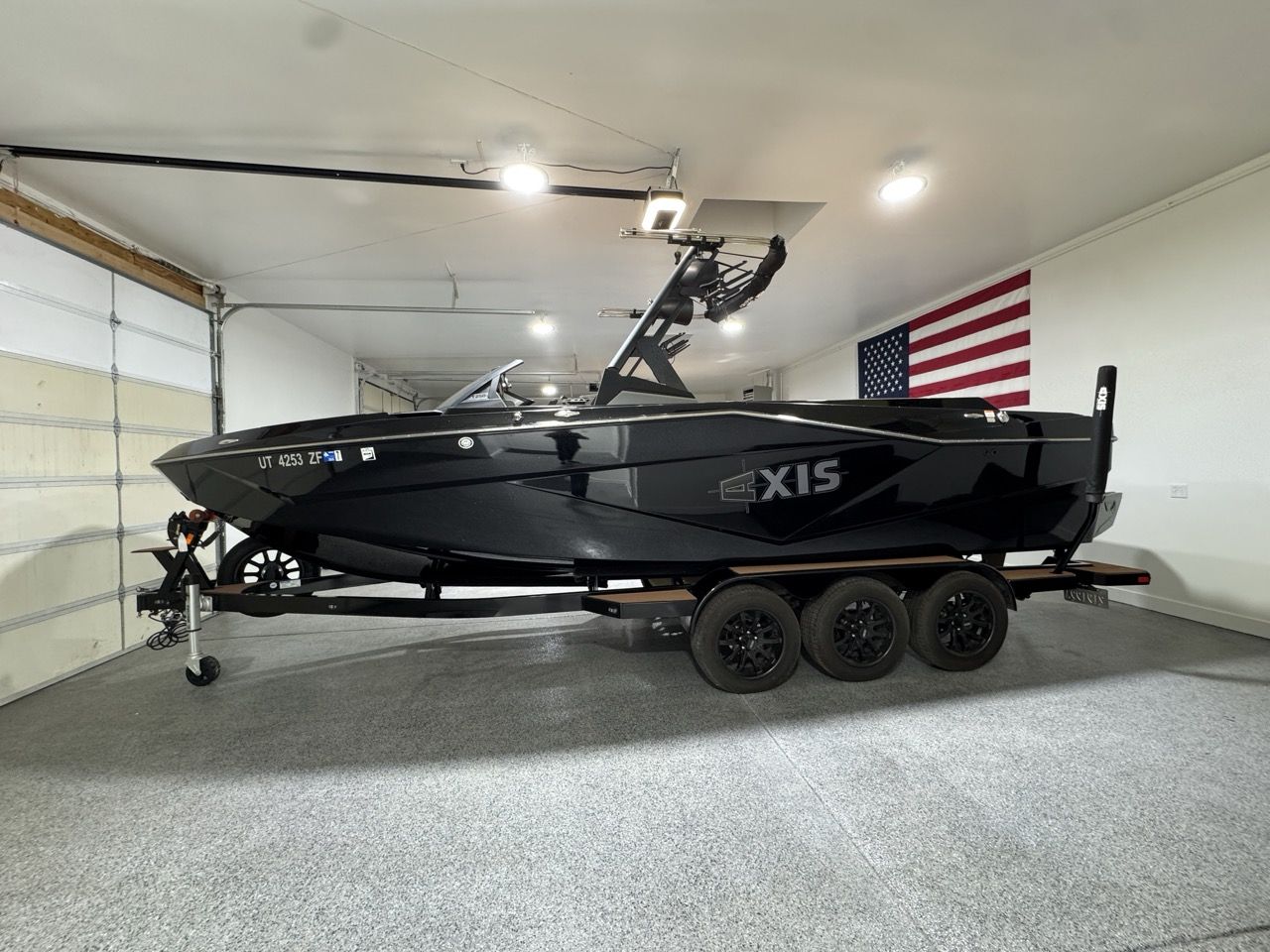 2023 Axis T250 – LT4 Supercharged – 39 Hours – Fully Loaded