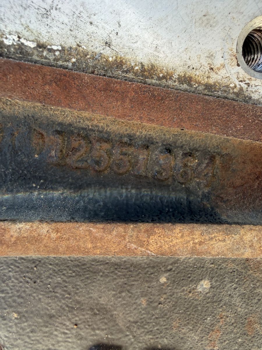 Main image 6