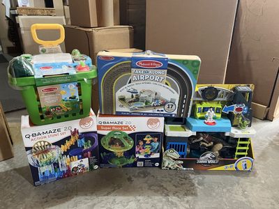 NEW: Melissa & Doug, Imaginext Jurassic World, Qbamaze Toys