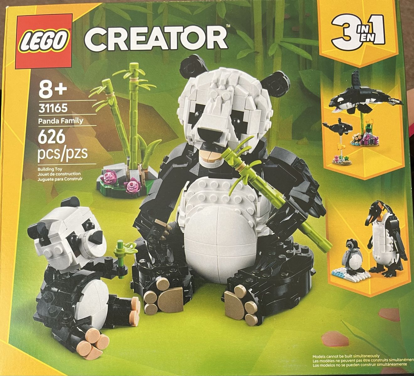 LEGO Creator 3-in-1 Panda Family 31165 Complete w/ Box & Manuals