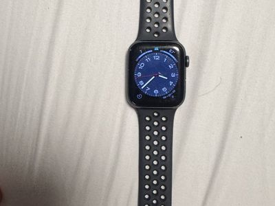 Apple Watch Series 5 with Cellular 44mm