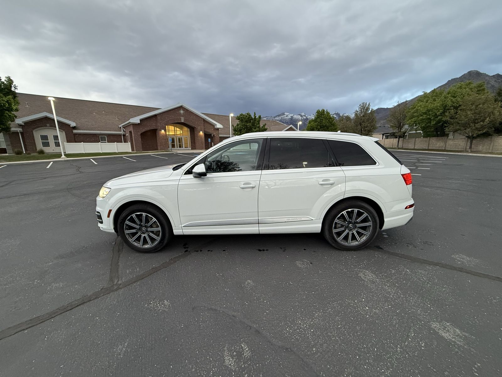 2017 AUDI Q7 3.0T quattro Premium Plus