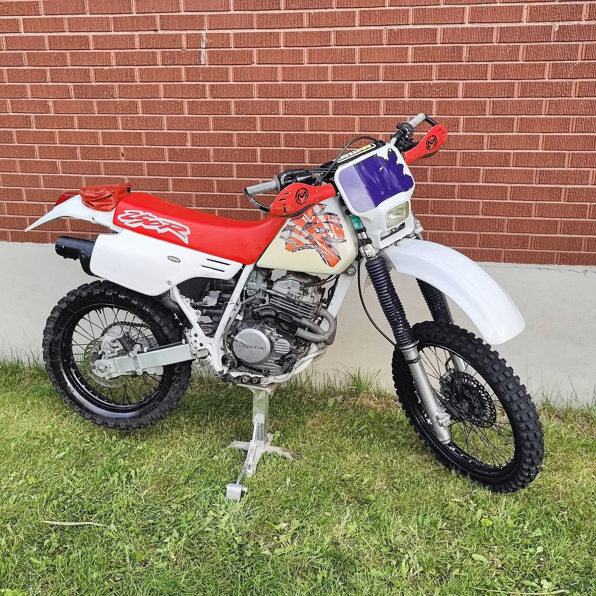 1995 Honda XR250R dirt bike xr 250 r
