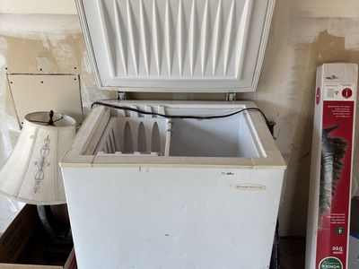 Frigidaire Chest Freezer White Used
