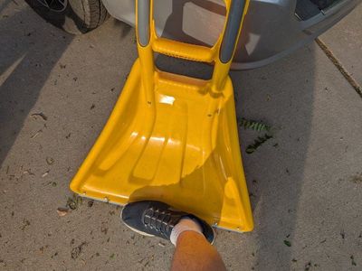 True Temper Ergonomic Yellow Snow Shovel with Adjustable Handle