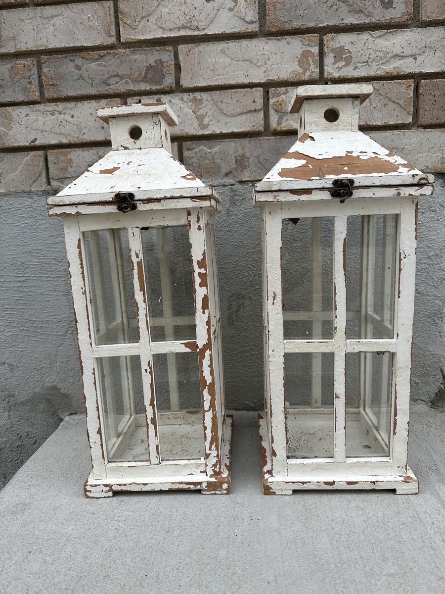 Rustic Shabby Chic White Wood & Glass Decorative Lanterns - Set of 2, Distressed