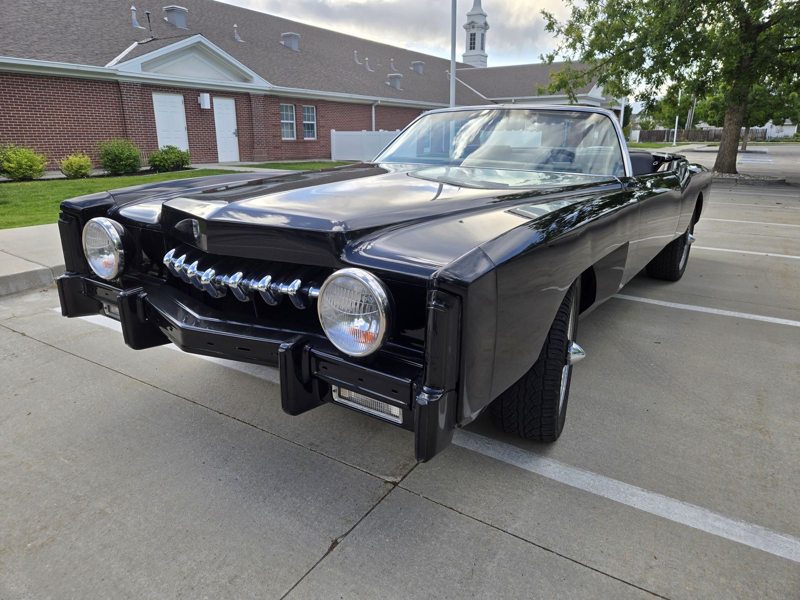 1975 Cadillac Eldorado 