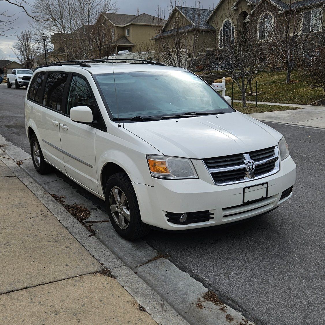 2010 DODGE GRAND CARAVAN SXT