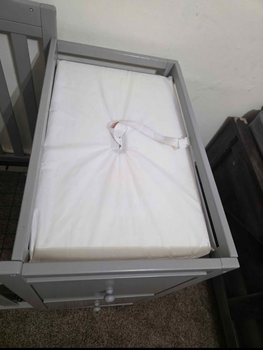 Main image 4