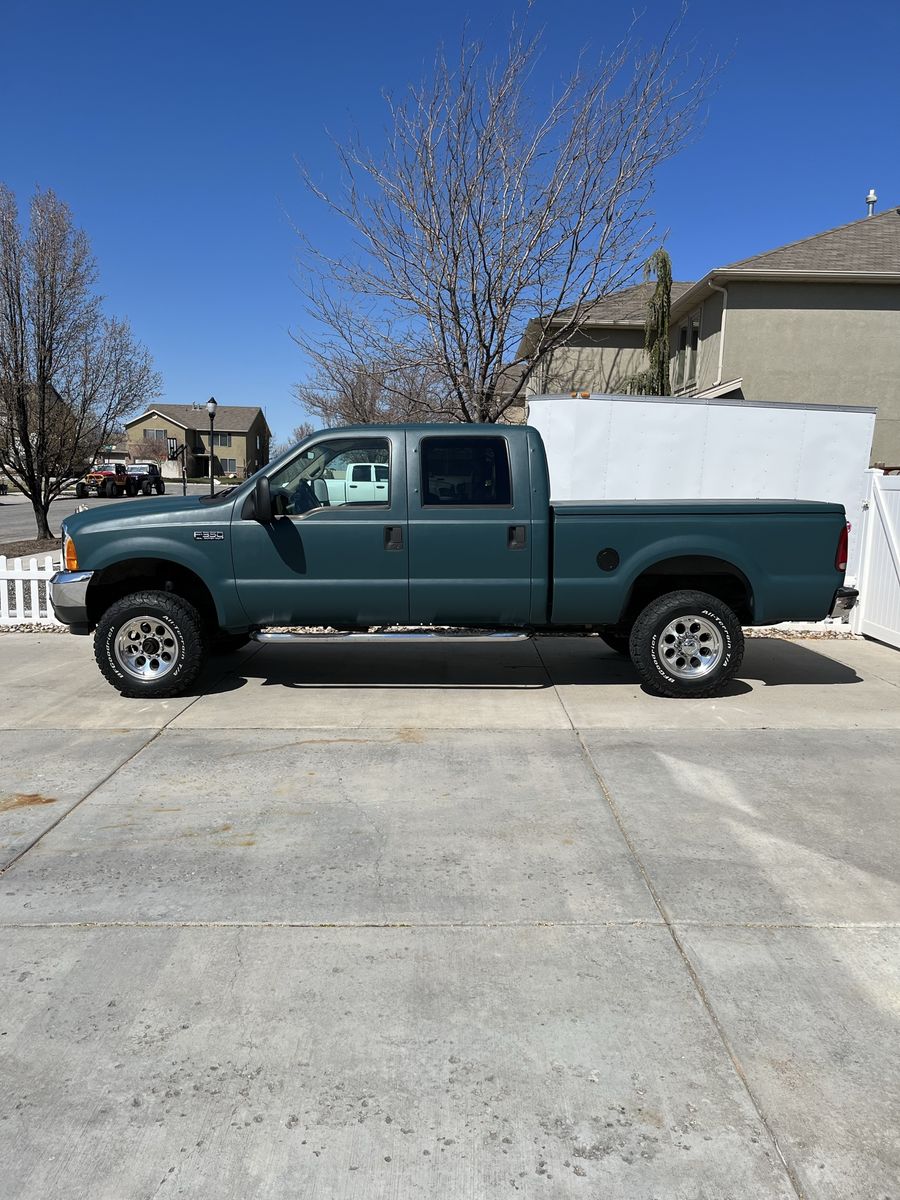 2001 Ford F-350 Super Duty Lariat