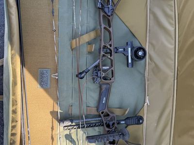 Like-New Mathews ARC 30