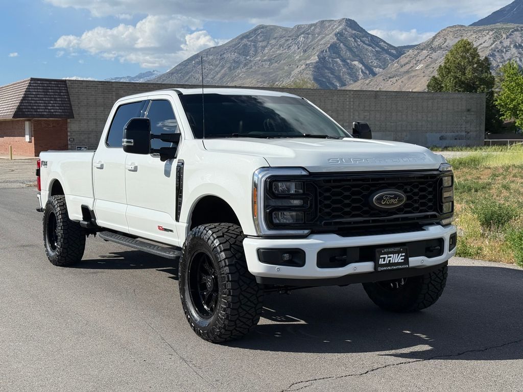 2026 Ford F-350 Lariat