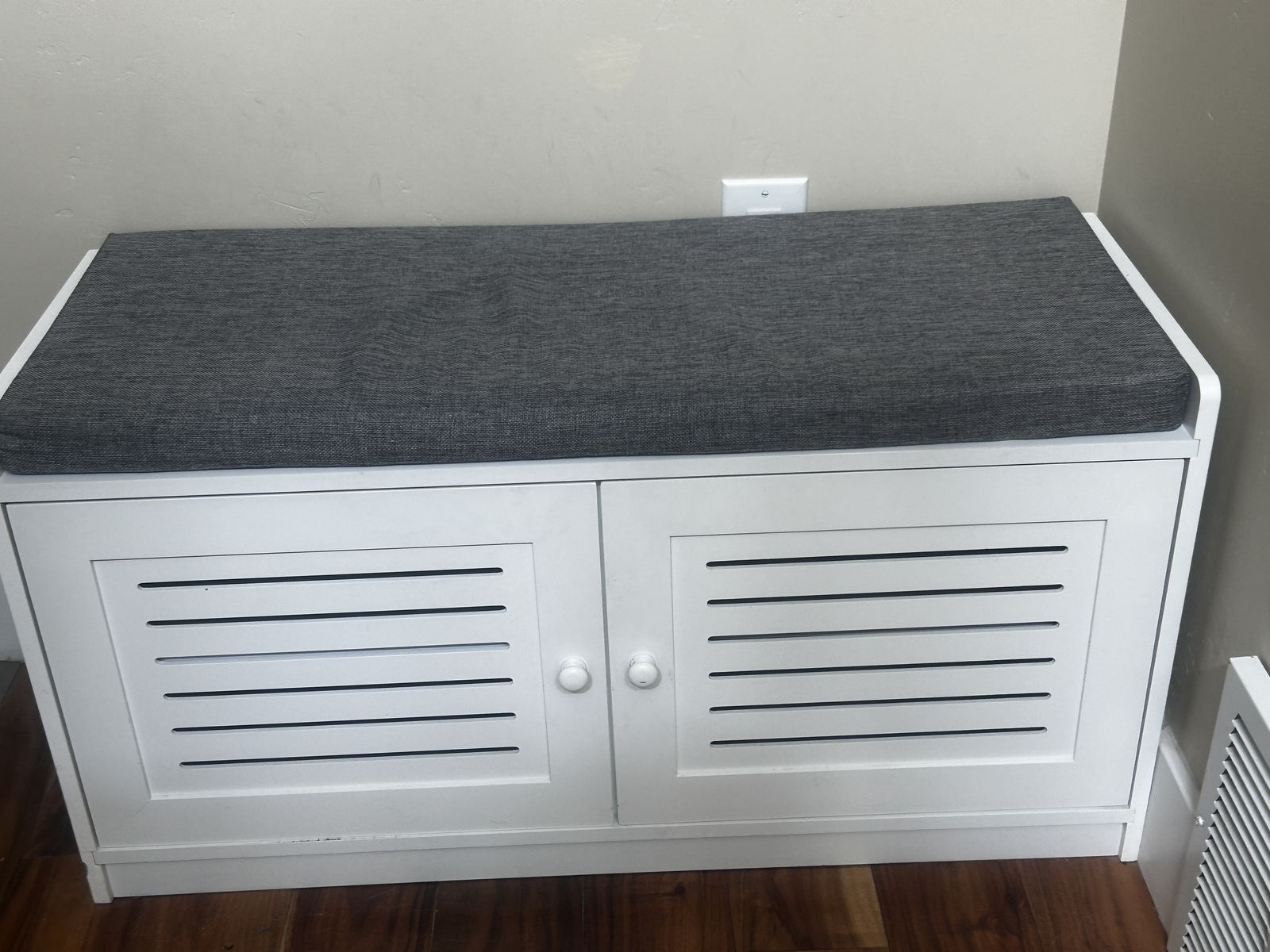 Shoe Storage Bench with Cushion