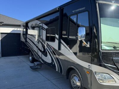 2013 Fleetwood Storm