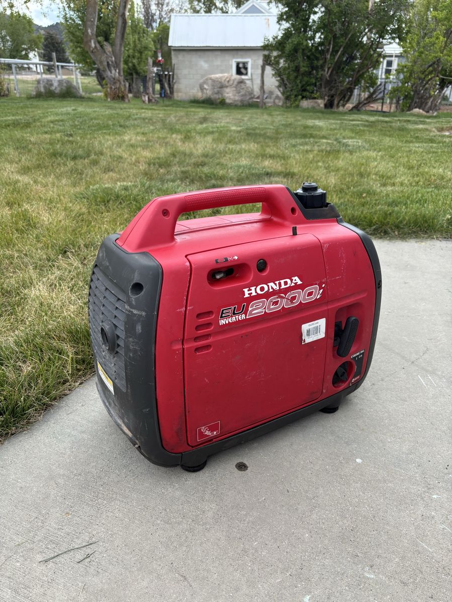 Honda 2000i generator