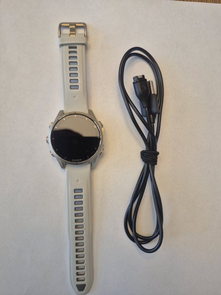Garmin Fenix 8 Sapphire Smart Watch - 43mm - White Band with Charging Cable