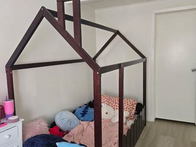 Kids bed