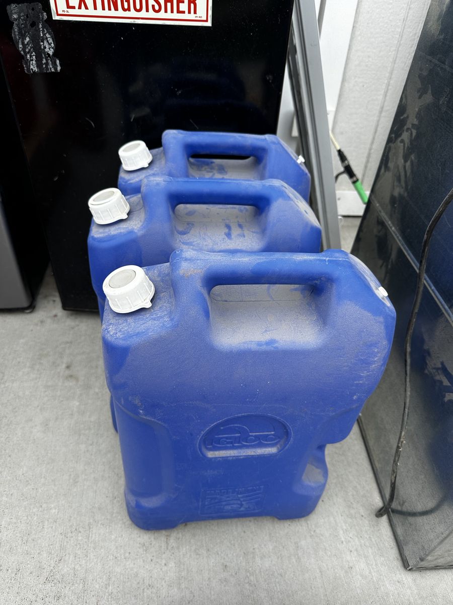 Set of 3 Igloo 2-Gallon Blue Water Jugs/Coolers