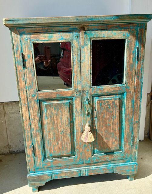 Distressed Cabinet/Bookshelf